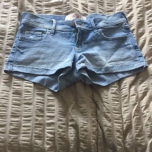 Hollister jean shorts